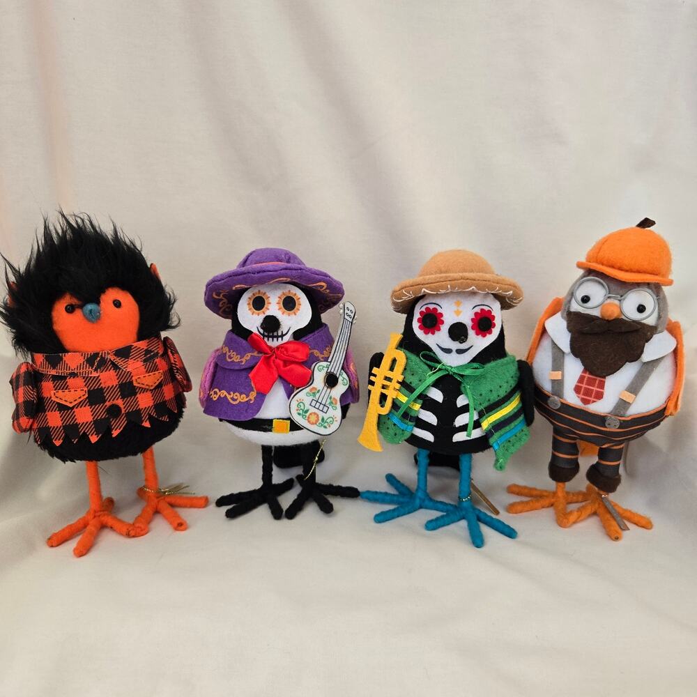 Target Hyde & Eek and Featherly Friends Set of 4